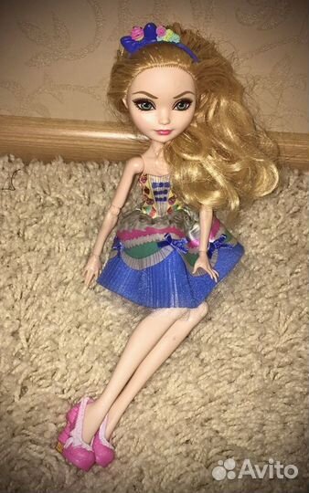 Кукла эвер афтер хай Эппл Вайт оригинал