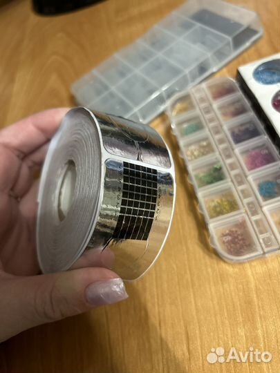 Материалы для маникюра (дизайн, лед лампы)