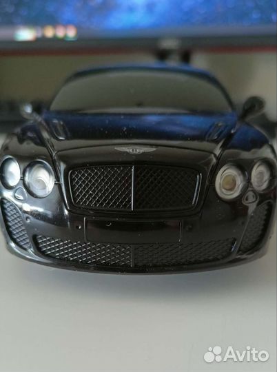 Машинка Bentley на радиоуправлении