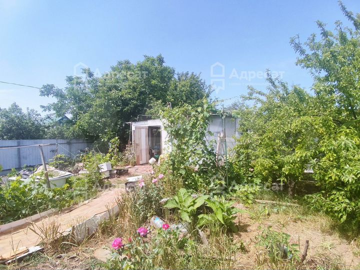 Дача 20 м² на участке 6 сот.