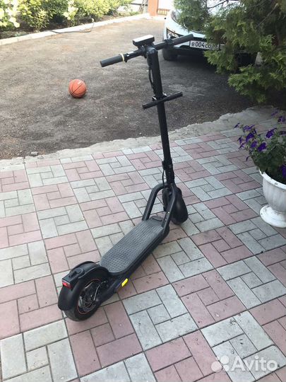 Самокат взрослый Xiaomi navee n65