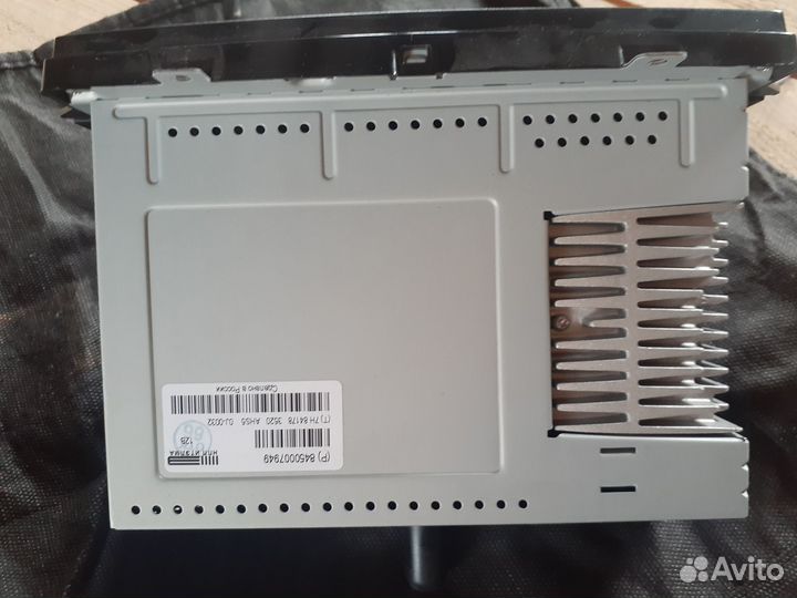 Штатная магнитола LADA vesta