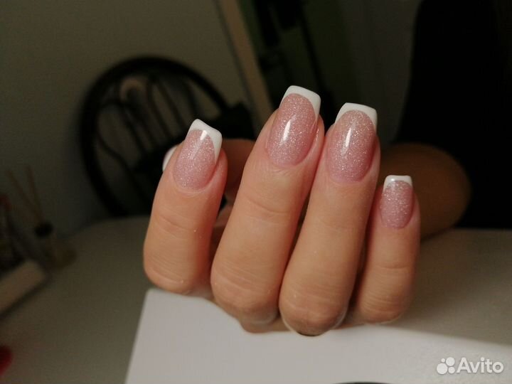 Наращивание ногтей