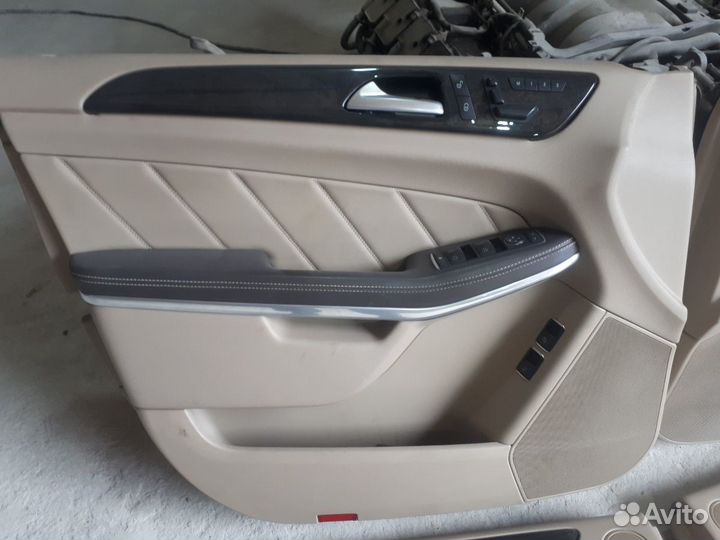 Обшивки дверные мерседес 166,ml166,gl166