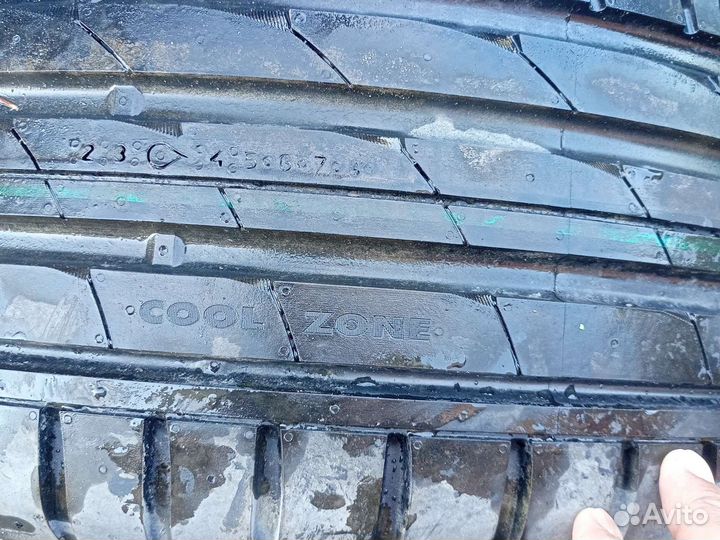 Nokian Tyres Hakka C2 255/50 R19 107