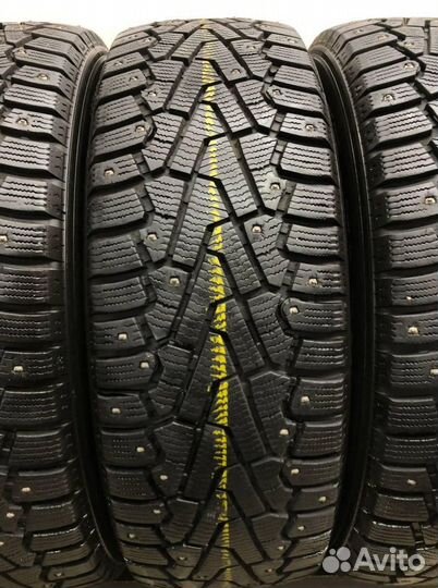 Pirelli Ice Zero 215/65 R17 98W