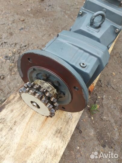 Мотор-редуктор с вариатор Sew Eurodrive 0.55 кВт