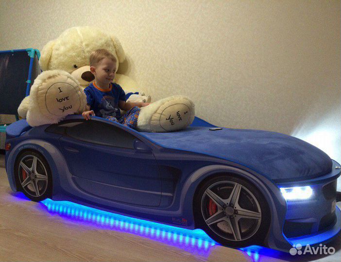 Кровать машина