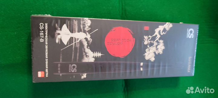 Электрическая зубная щетка новая