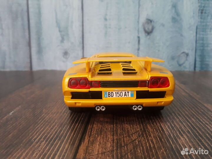 Модель коллекционная Lamborghini Diablo