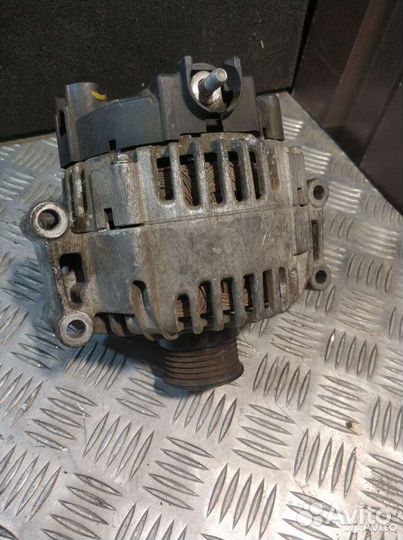 Генератор mercedes-benz (A6461541102)