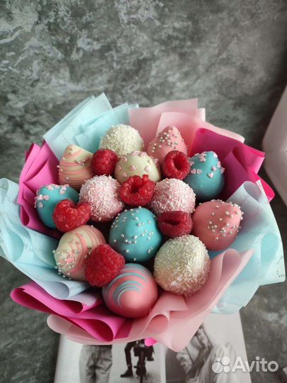 Букет из клубники в шоколаде