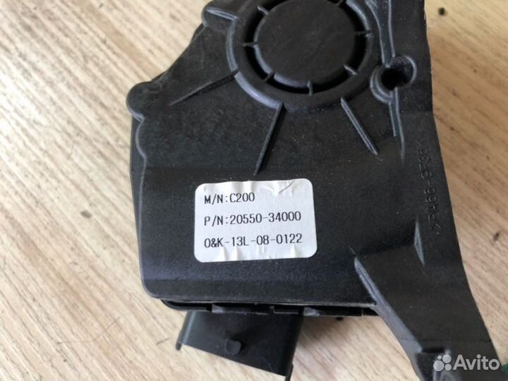 Педаль газа Ssangyong Actyon