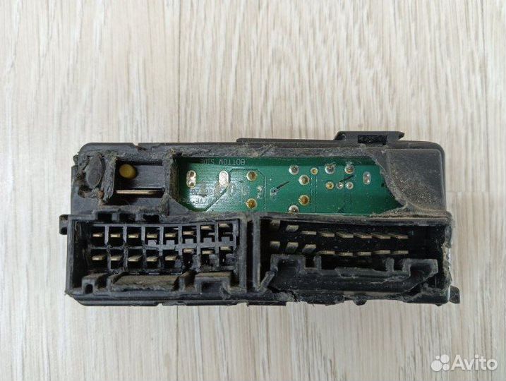 Блок предохранителей Kia Ceed JD