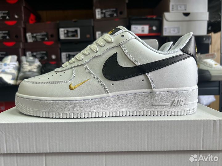 Кроссовки Nike Air Force