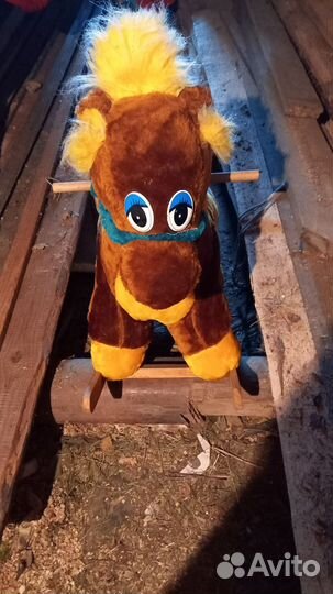 Детская качалка лошадь