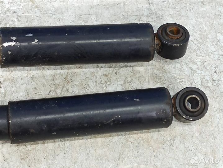 Амортизатор задний Hyundai Starex H1 2000-2004