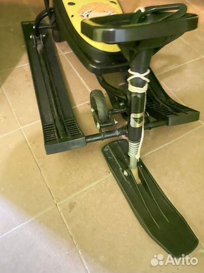 Снегокат с колесами