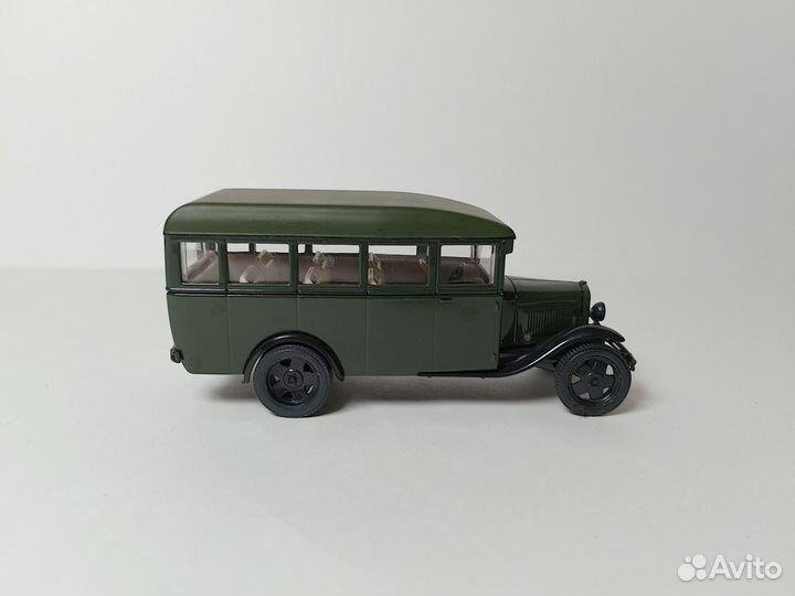 Газ 03-30 Наш автопром 1:43