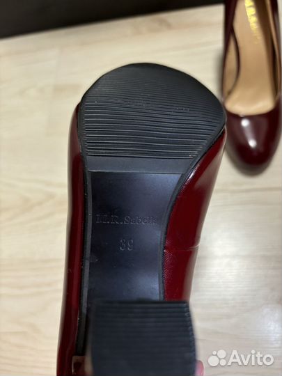 Туфли женские 39 размер