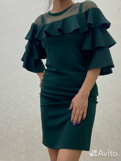 Платье вечернее