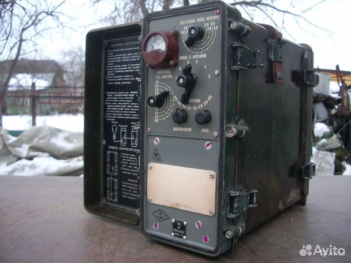 Усилитель мощности ум-2 армейских радиостанций