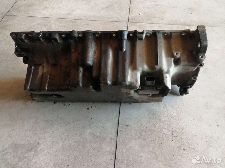 Подон двигателя на Volvo S80 B5254T6