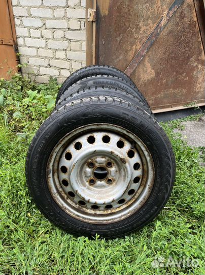 Комплект зимнних колес 175/65 r15