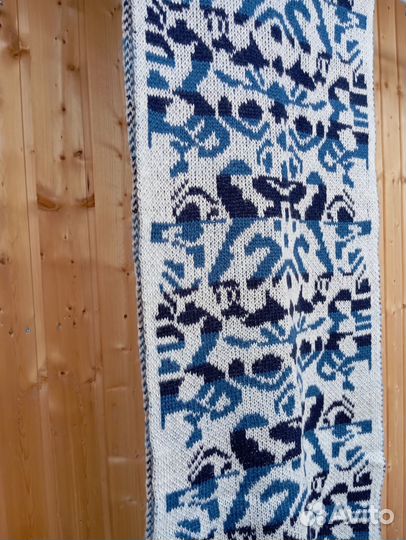 Шарф трикотаж с орнаментом