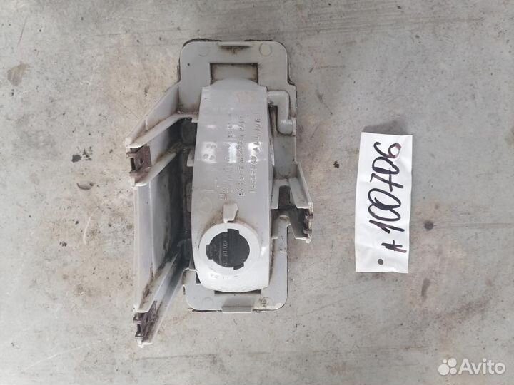 Фара противотуманная левая GMC 4.3 AT SL/SLE 01.19