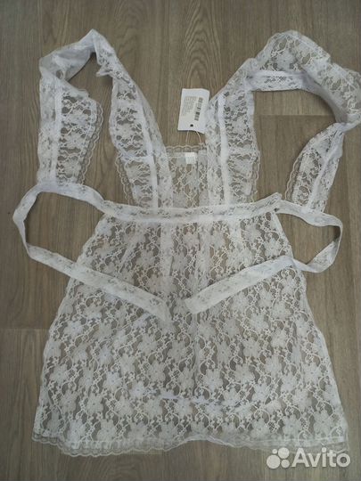 Белый школьный фартук