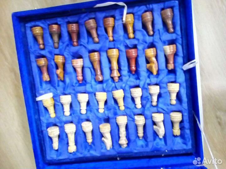 Шахматы из коралла