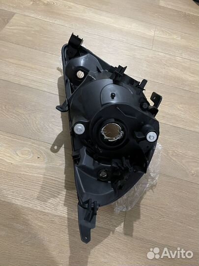 Передняя левая фара honda fit gd