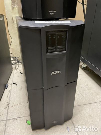 Ибп APC Smart-Ups 2200