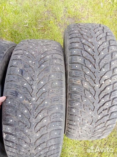 Nokian Tyres Hakkapeliitta 9 215/55 R17 98T