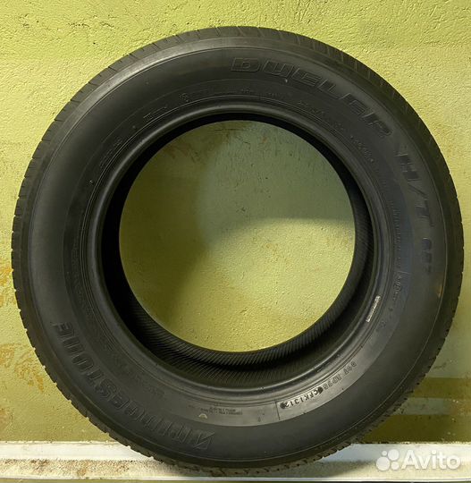 Bridgestone Dueler H/T 687 225/65 R17 H