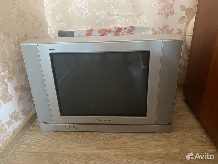 Телевизор panasonic