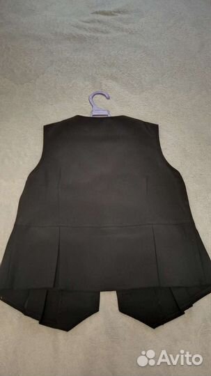 Жилет школьный для девочки 34-36 размер