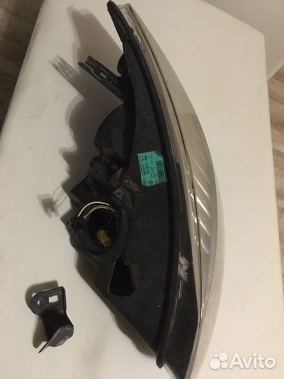 Фара на renault fluence