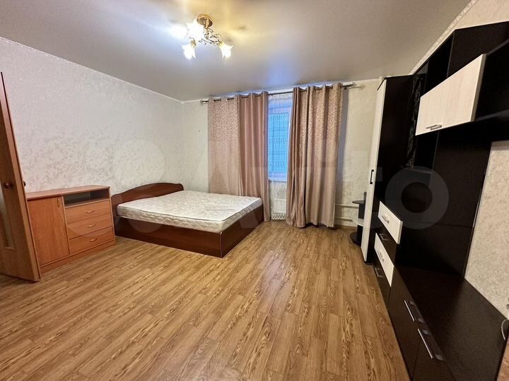 1-к. апартаменты, 43 м², 3/12 эт.