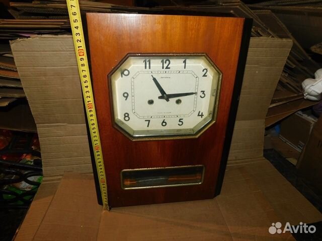 Старинные,настенные часы Янтарь СССР в интерьер и