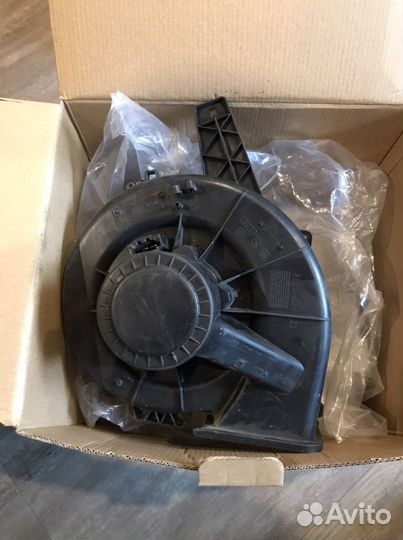 Моторчик отопителя skoda