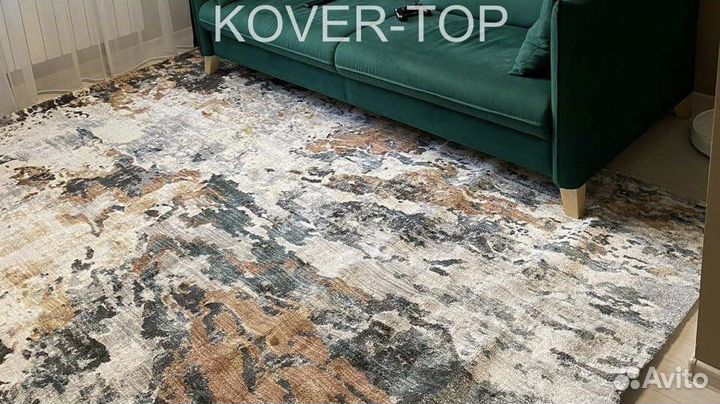 Ковер современный (в профиле большой выблр)