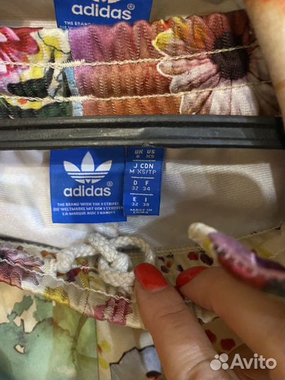 Спортивный костюм adidas xs