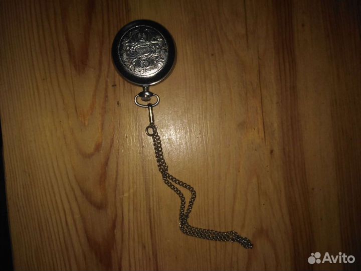 Часы карманные