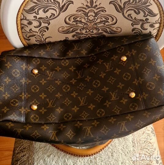 Louis Vuitton Artsy MM сумка оригинал