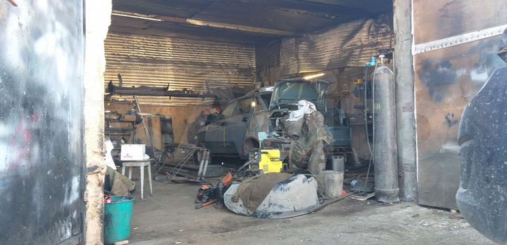 Гараж, > 30 м²