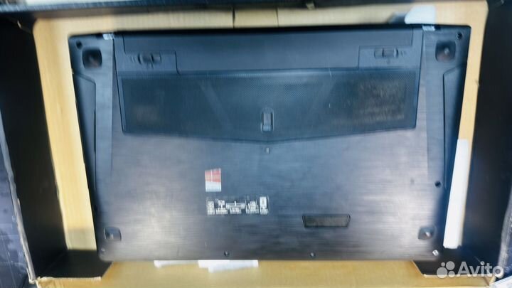 Нубук Lenovo y500