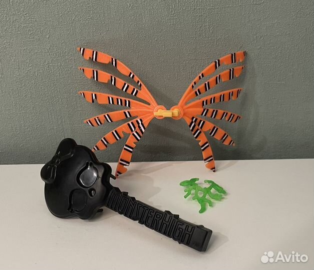 Кукла Монстер Хай, Торалей Страйп