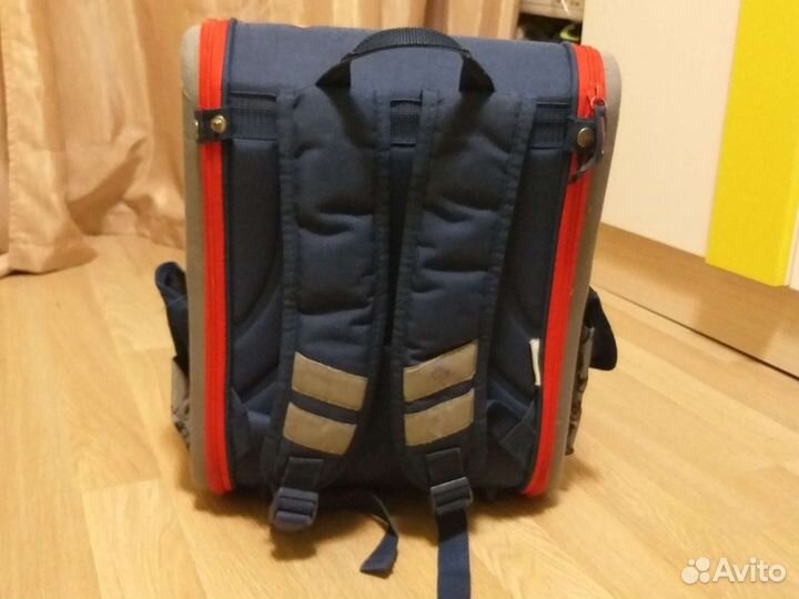 Рюкзак школьный для мальчика ортопедический